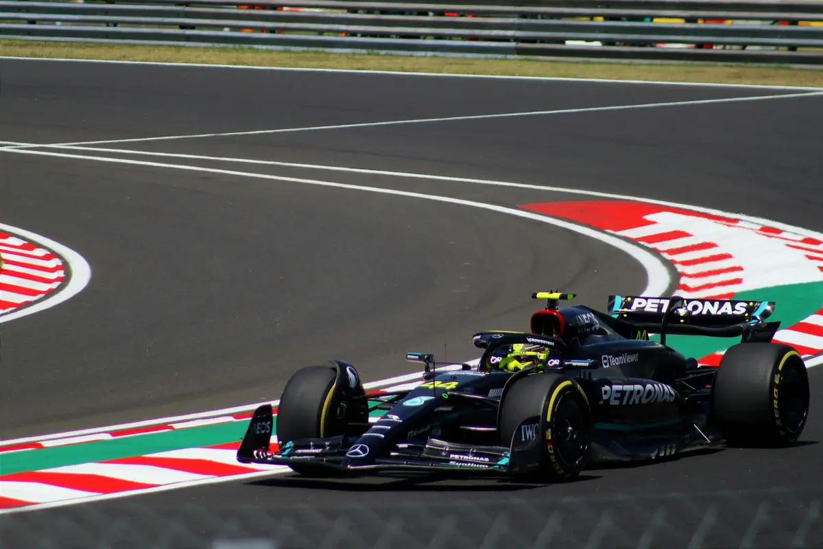 George Russell: 2026 F1 Rules Would Bar Top Rivals